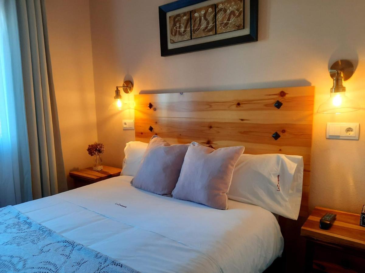 Apartamentos Rurales "La Escapada" 比利亚维西奥萨 外观 照片